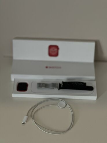 микроволновки бу: Apple Watch (8 серия), корпус цвета (PRODUCT)RED, квадратный дисплей с
