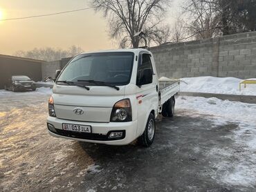 айнек авто: Hyundai Porter: 2015 г., 2.5 л, Автомат, Дизель