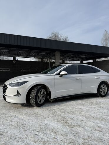 Hyundai: Hyundai Sonata: 2022 г., 2 л, Автомат, Газ, Седан — 3