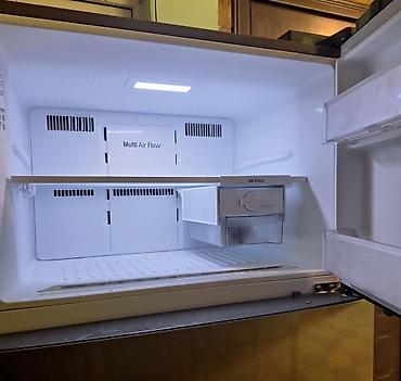 led selfi: LG iki qapılı soyuducu (üstdə dondurucu) - Rəng: paslanmaz polad — 2
