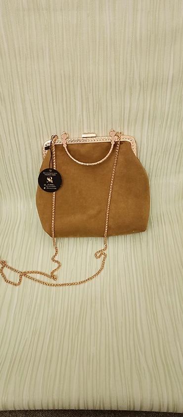 Hədiyyələr: Məhsul paketi 1) Docho heyvan şampunu və kondisioneri – 300 ml - — 5