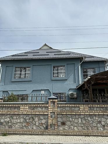 Продажа коттеджей и домов: Продается просторный дом с современным интерьером в Ак-Орго 2-этажный — 1