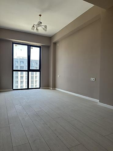 Kirayə mənzillər: Mayak residencdə 3 otaqlı mənzil kirayə verilir Mənzildə yaşayış — 4
