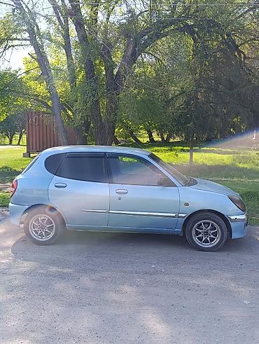 даихатсу сирион: Daihatsu Sirion: 2003 г., 1 л, Механика, Бензин, Хэтчбэк — 6