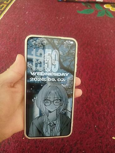 камеры авто: Samsung Galaxy S24+, Б/у, 256 ГБ, цвет - Белый, 2 SIM — 2