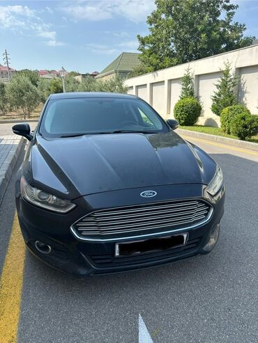 Ford Fusion 2014
Şəxsi maşındır.Təcrübəli şəxslərə icarəyə verilir