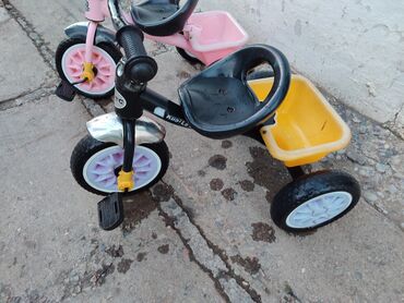 детские электро машинки: Продаю 2 детских велосипеда,в отличном состоянии.
Каждый по 1500 сом