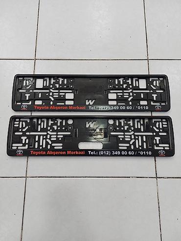 Toyota markalı avtomobillər üçün nömrə nişanı çərçivələri.Qiymət