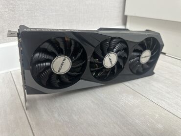Видеокарты: Видеокарта, Б/у, Gigabyte, GeForce RTX, 8 ГБ, Для ПК