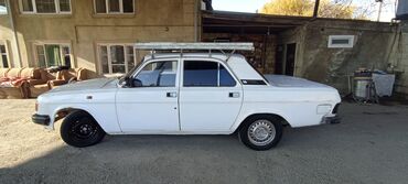 QAZ: QAZ 31029 Volga: 2.4 l | 1994 il 88574 km Sedan