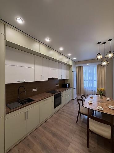 Продажа квартир: 3 комнаты, 107 м², Асанбай мкр Элитка, 10 этаж, Евроремонт — 2
