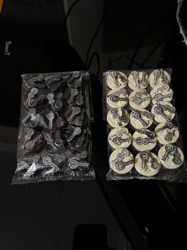 Nərdlər: Nerd daşları
Çeşid hal hazırda var
Çatdırılma var
Zakaz var — 13