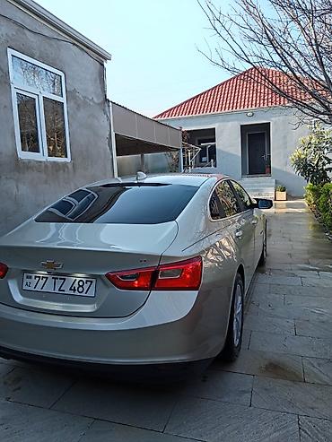 orta panel: Chevrolet Malibu: 1.5 l | 2016 il 184000 km Sedan — 6