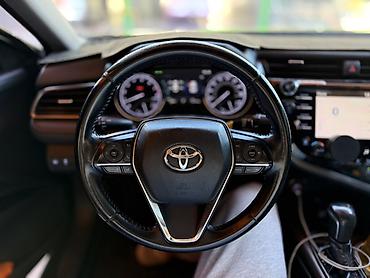 black: Toyota Camry: 2019 г., 2.5 л, Автомат, Бензин, Седан — 6