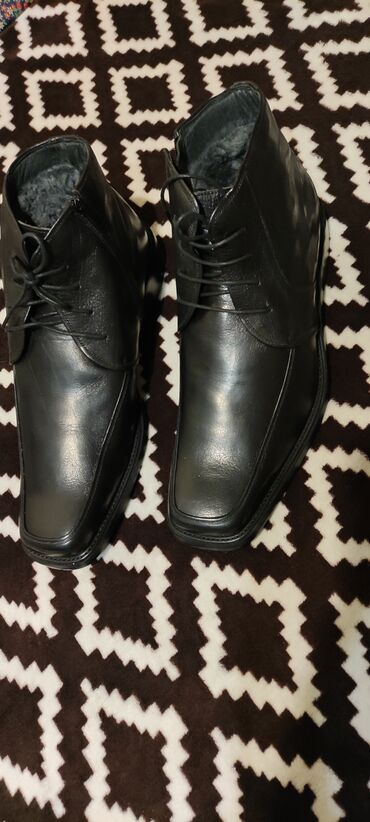 обувь мужская б у: Продам новые сапожки фирма терволина. Внутри на меху размер 43-44