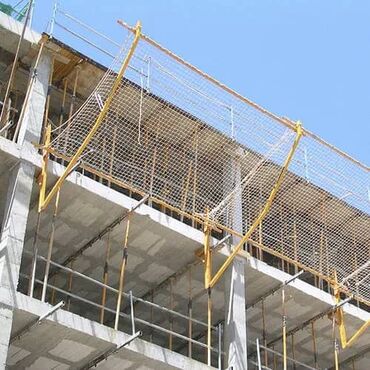 продажа зданий под снос: Защитно-улавливающие сетка толшина нит 3 мм,ячейка 30мм х 30мм