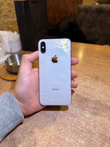 Apple iPhone: IPhone X, 64 ГБ, Белый, Face ID