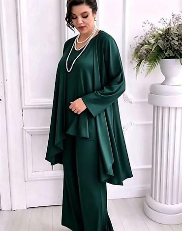 Kompleti: ✨️BIG SIZE MODEL ✨️
Veličine: L XL XXL XXXL
Cena: 3000 dinara — 3
