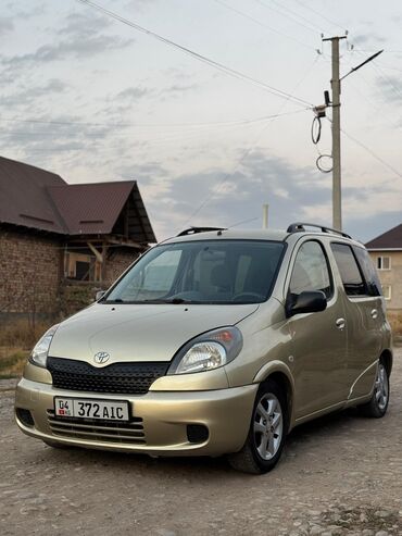 малометражки машины купить: Toyota Yaris Verso: 2001 г., Универсал