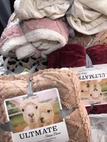 Одеяла и пледы: Плед, Новый, Все сезоны, Двусторонний, Плюшевый — 38