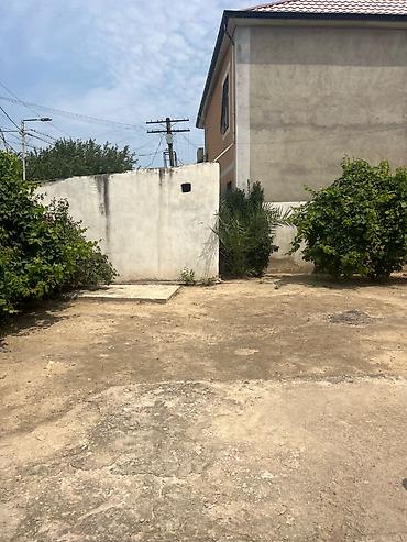 zabrat ev: Sabunçu qəs. 4 otaqlı, 117 kv. m, Kredit yoxdur, Orta təmir — 10