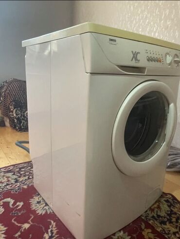 islemis paltar yuyan: Paltaryuyan maşın Zanussi, 5 kq, İşlənmiş, Avtomat, Qurutma var, Kredit yoxdur, Ödənişli çatdırılma