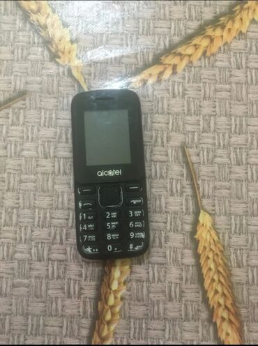 телефон флай fs529: Nokia 8.3 5G, 4 GB, rəng - Qara, Zəmanət, Düyməli, Simsiz şarj
