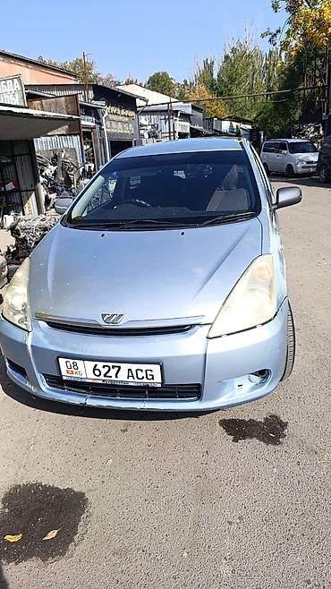 Toyota WISH: 2003 г., 1.8 л, Автомат, Бензин, Минивэн