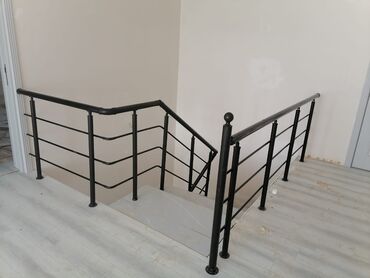 Pilləkən məhəccərləri: Mərmər pilləkənlər və eyvanlar üçün müasir məhəccər sistemləri - — 1