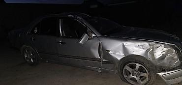 bud e9: Mercedes-Benz E-Class: 1996 г., 2.3 л, Механика, Бензин, Седан — 1