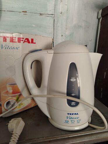 elektrikli pilte: Elektrik çaydan Tefal, 1.6 - 2 l, İşlənmiş, Ünvandan götürmə