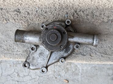 Помпы: Помпа BMW 1976 г., Б/у, Оригинал — 5