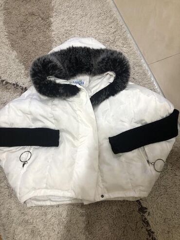 moncler zimske jakne: Alexandra, M (EU 38)