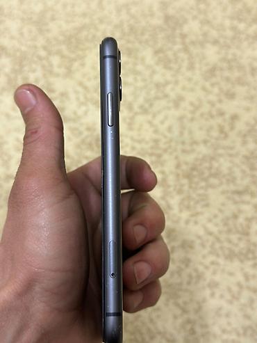 ipad 8 64: IPhone 11, 128 GB, Qara, Simsiz şarj, Face ID — 2