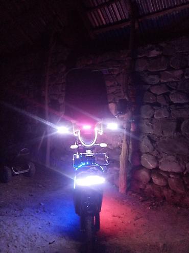 Mopedlər,skuterlər: Elektrik skuter – LED işıqlı, səbətli Xüsusiyyətlər: - Elektrik — 2