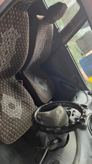 Toyota: Toyota Vitz: 2001 г., 1.3 л, Автомат, Бензин, Хэтчбэк — 7