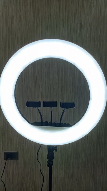 телевизоры led: RL-21 LED soft ring light Çap: 53 sm (21 düym) İşıq parlaqlığı və