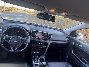 Kia: Kia Sportage: 2 l | Krossover — 12