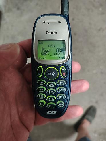 simens s10: Trium (Mitsubishi) retro mobilni telefon sa eksternom antenom — 7
