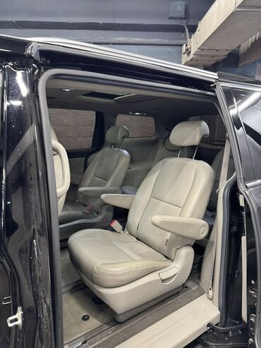 Kia: Kia Carnival: 2019 г., 2.2 л, Автомат, Дизель, Минивэн — 7