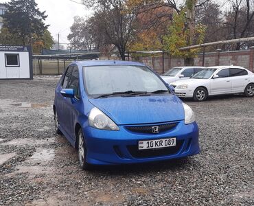 Honda: Honda Fit: 2004 г., 1.5 л, Вариатор, Бензин, Хэтчбэк