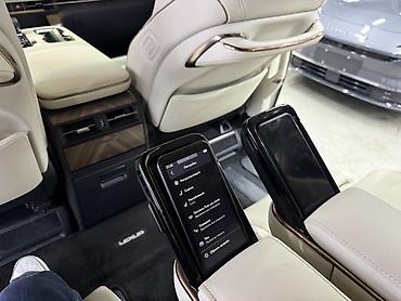 лексус минивен: Lexus LM: 2025 г., 2.4 л, Автомат, Бензин, Минивэн — 5