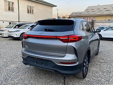 Другие автомобили: Электромобиль (седан) с современным интерьером и панорамной крышей — 14