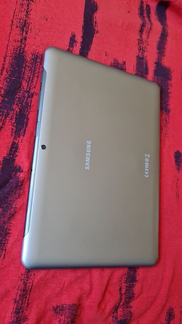 šablone za nokte: Tablet samsung 10.1 inca,sve radi kao nov je