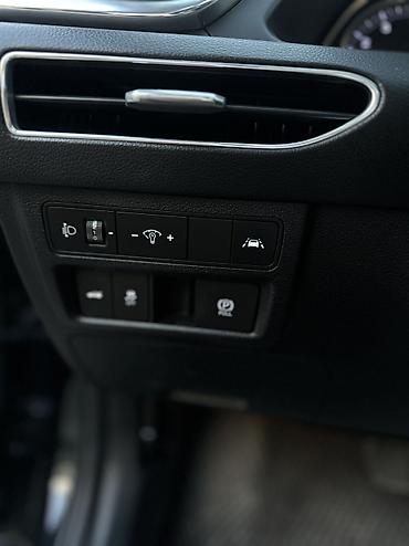 Hyundai: Hyundai Sonata: 2021 г., 2 л, Автомат, Газ, Седан — 13