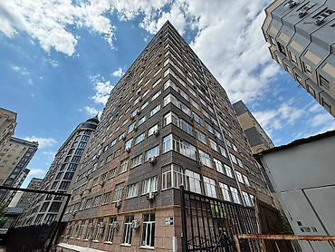 1: 1 комната, 42 м², 8 этаж — 10