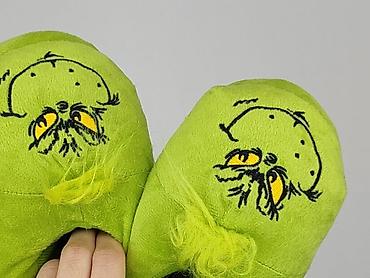 cropp sweter grinch: Kapcie 27, Używany — 5