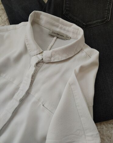 satenske kosulje ženska: Calvin Klein, XS (EU 34), Viskoza, Jednobojni, bоја - Bela na lalafo.rs satenske kosulje ženska: Calvin Klein, XS (EU 34), Viskoza, Jednobojni, bоја - Bela