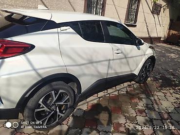 corolla 2016: Toyota C-HR: 2018 г., 2 л, Вариатор, Бензин, Кроссовер — 4