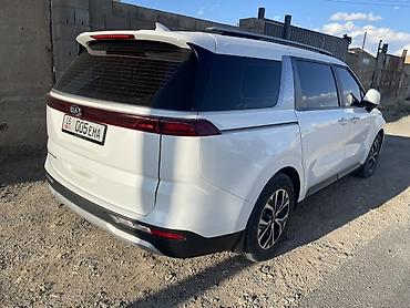 sprinter 4 4: Kia Carnival: 2021 г., 3.5 л, Автомат, Бензин, Минивэн — 1